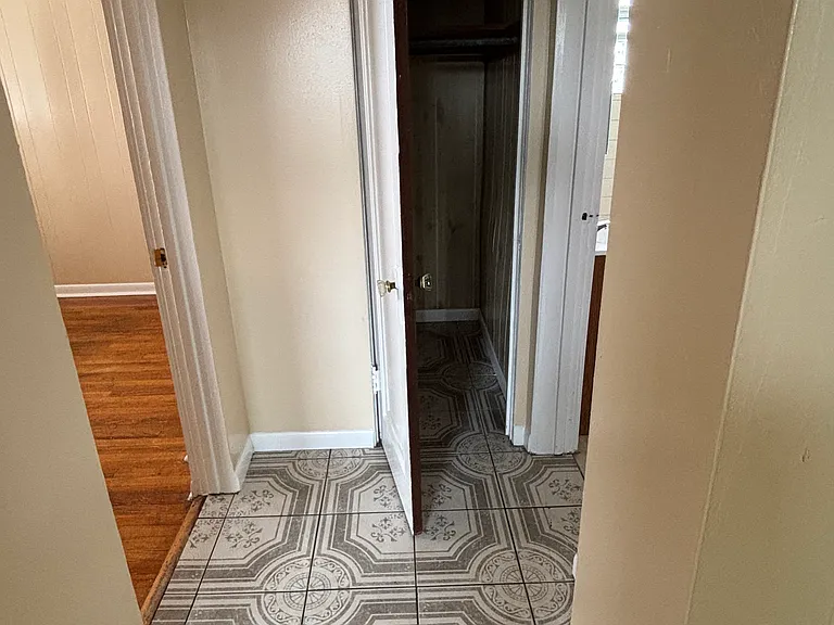 4053 N Mobile Ave #2 — Photo 7