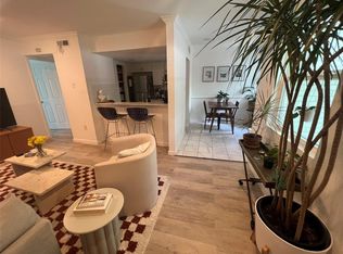 807 Blanco St APT 303, Austin, TX 78703