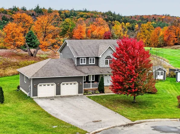 77 Lankin Ave, Bracebridge, ON P1L 2H1