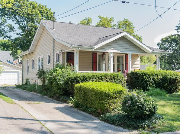 734 Fairview Ave, Kalamazoo, MI 49008