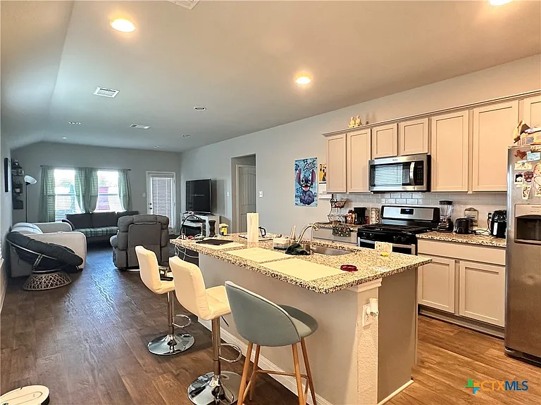 304 Fall Aster Dr — Photo 4