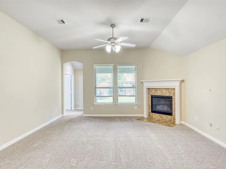 28270 Natalie Bend Rd — Photo 10