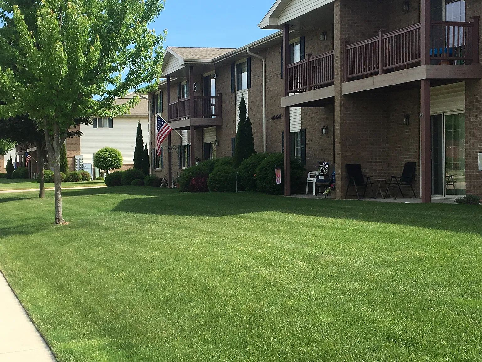 2 bed, 1130 sqft, $1,275 — Photo 2