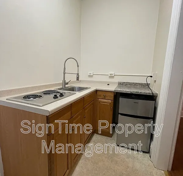 222 Summit Ave #2R — Photo 7