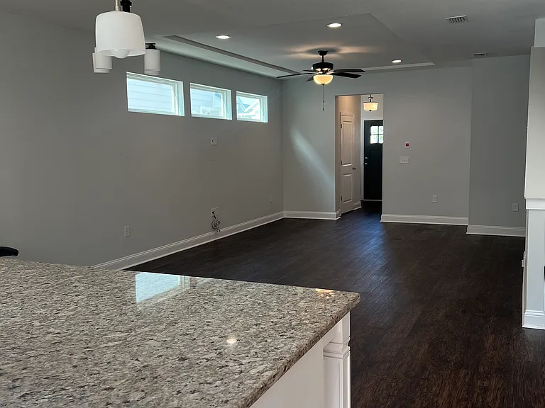 446 Grand Oaks Rd — Photo 10