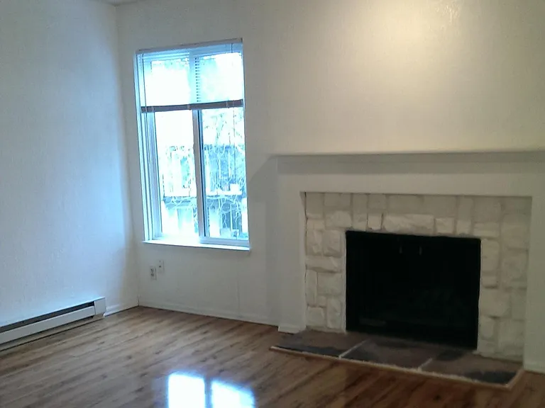 12641 NE 130th Way — Photo 5