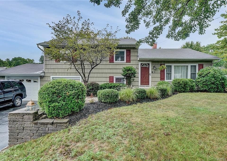 1st image of 73 Hudson Dr