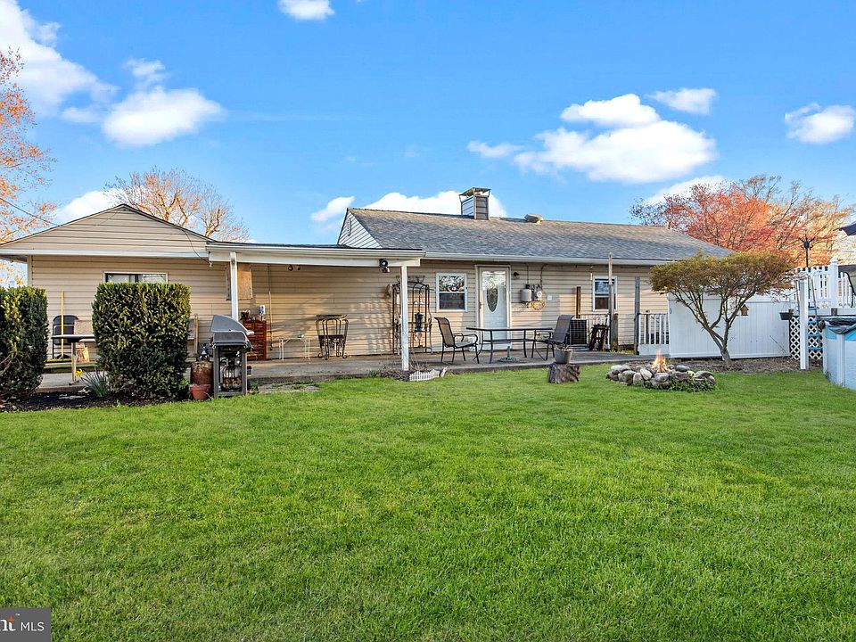 359 Austin Dr, Fairless Hills, PA 19030 Zillow