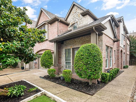 2nd image of 2415 Greymoore Dr