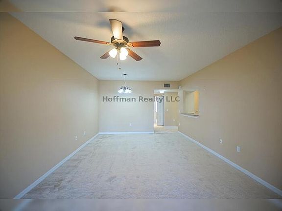 5th image of 6009 Skydale Way Unit 102