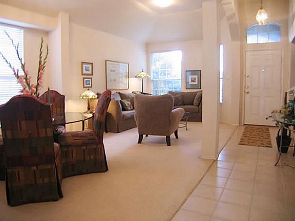 4th image of 2729 Buck Hill Dr