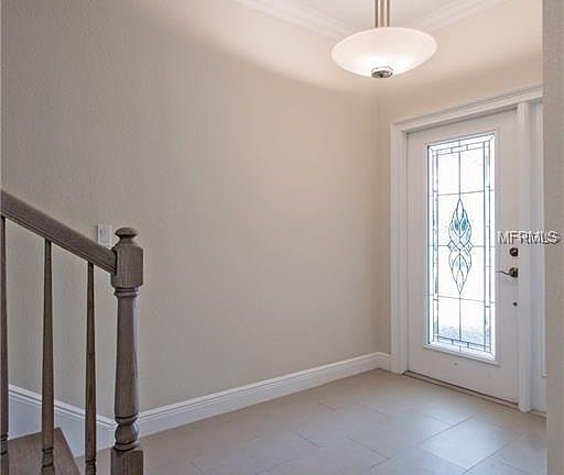 3rd image of 821 Date Palm Ln