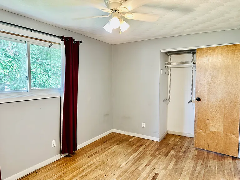 5226 Sugar Grove Rd — Photo 13