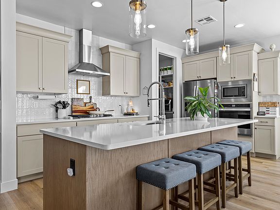 6th image of this home
