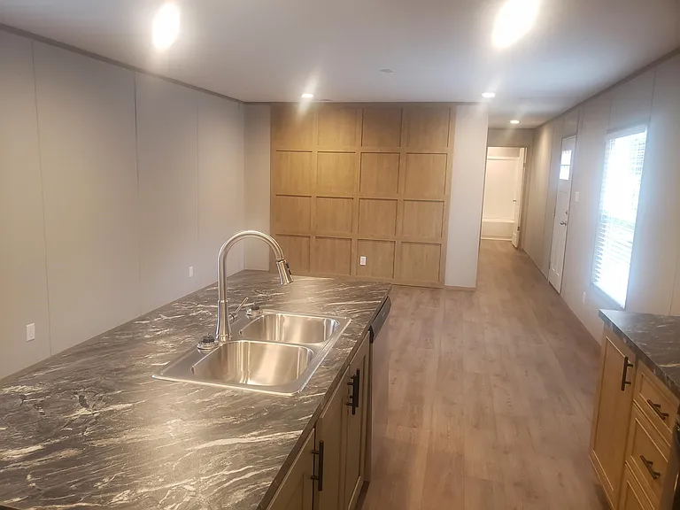 Kenwood Landing — Photo 49