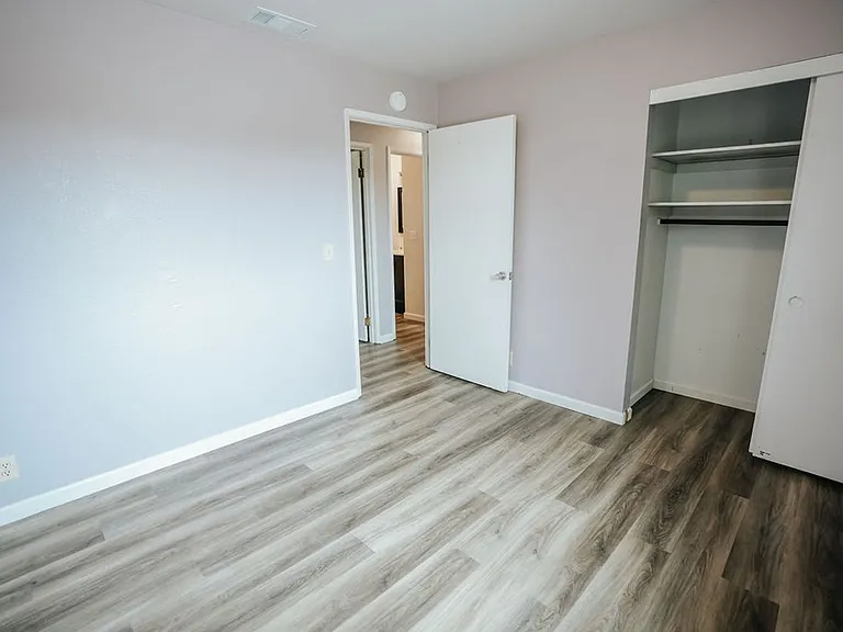 2613 Spring St — Photo 20