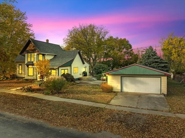 200 E Lincoln Dr, Cooksville, IL 61730