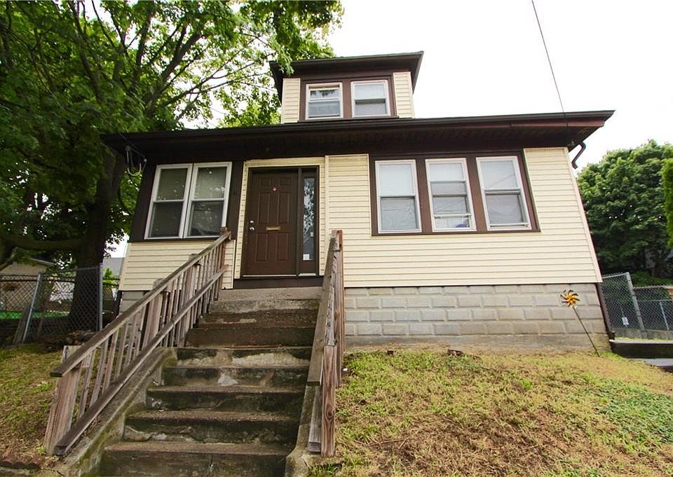 1st image of 31 Greenwood St