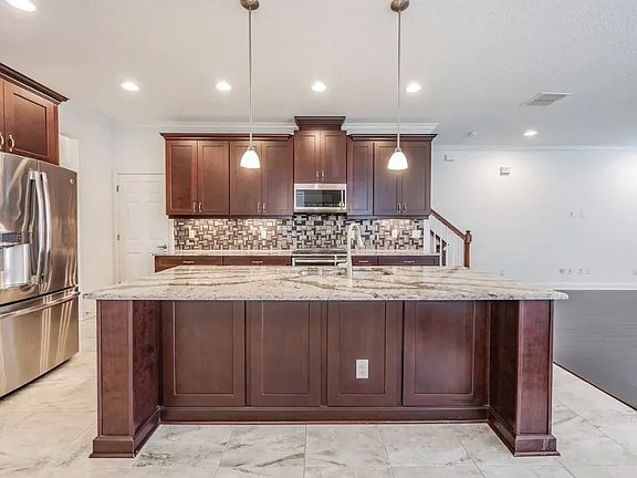 5th image of 11617 Crowned Sparrow Ln