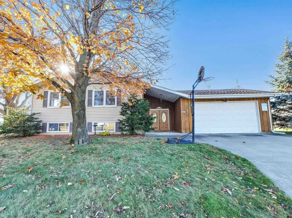 W2087 Patrick St, Freedom, WI 54130
