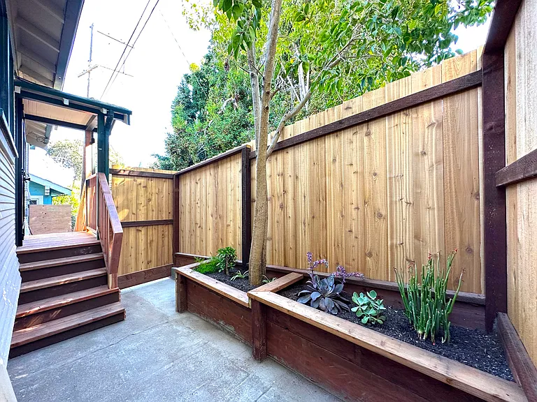 833 Carolina St #A — Photo 9