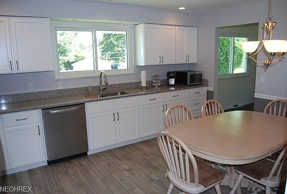 2nd image of 7573 Daytona Dr