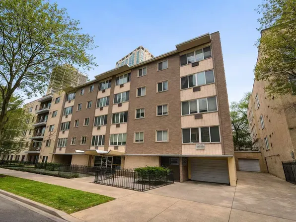 539 W Stratford Pl APT 407, Chicago, IL 60657
