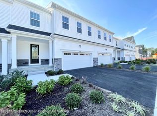 106 Woolley Ct, Oakhurst, NJ 07755