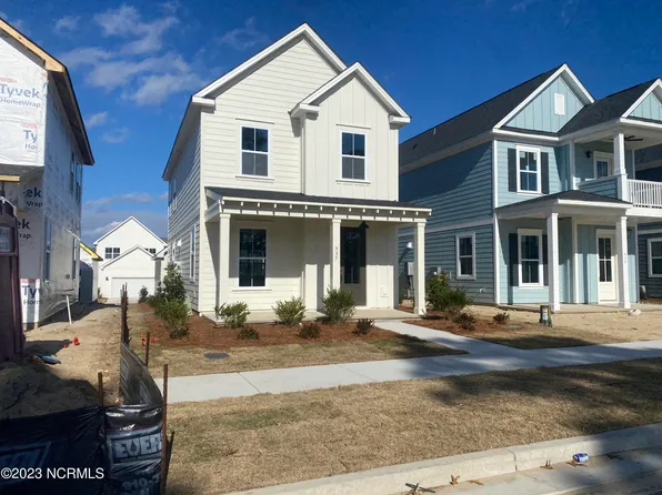 935 Fresnel, Wilmington, NC 28412