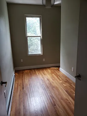 Rented by Yup Realty LLC | media 18