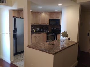 200 SE 15th Rd APT 7F, Miami, FL 33129