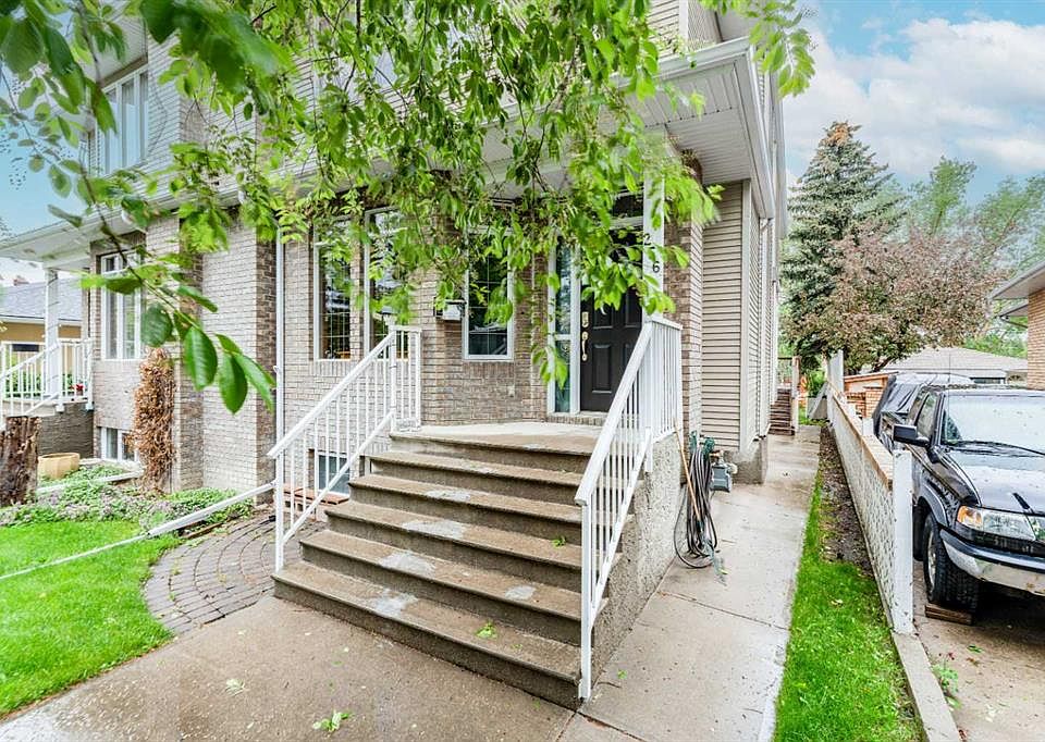 1st image of 256 SE 43rd Ave NW