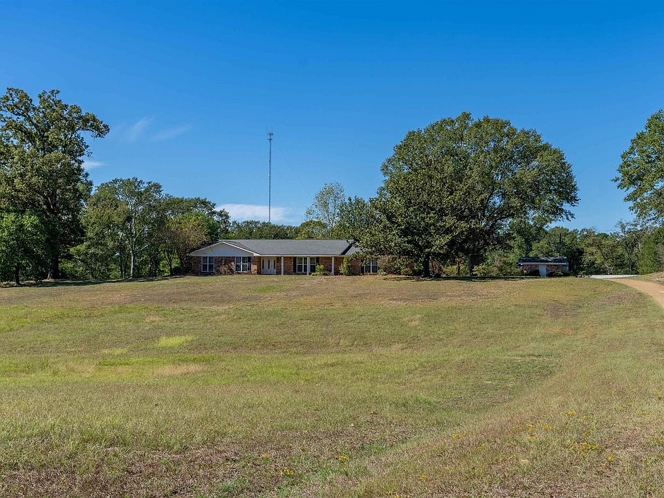 1st image of 856 Denton Rd