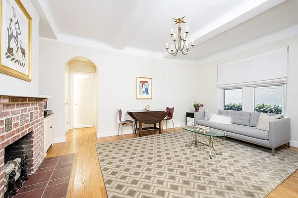 Sold by Stribling | media 1