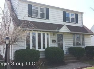 12312 Grannis Rd, Garfield Heights, OH 44125