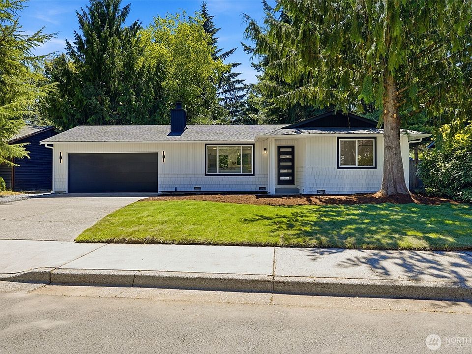 1st image of 824 116th Street SW