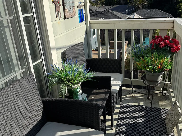 118 Palisade Ave #B — Photo 16