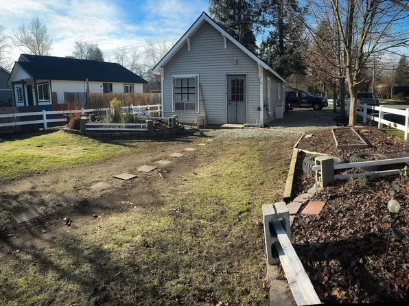 1815 N Medina St, Coeur D Alene, ID 83814