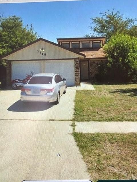 1st image of 2118 Hidden Hill Dr