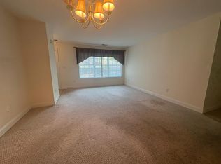 30 Judith Ln #307, East Haven, CT 06512