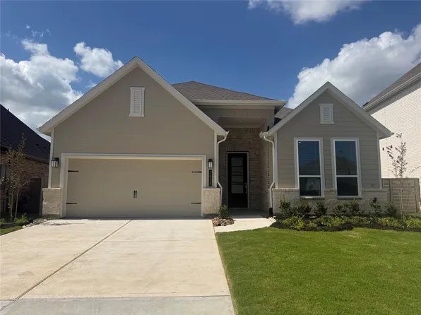 7034 Salt Dome Dr, League City, TX 77546