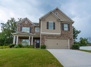 3401 Grundy Ives Dr, Snellville, GA 30039