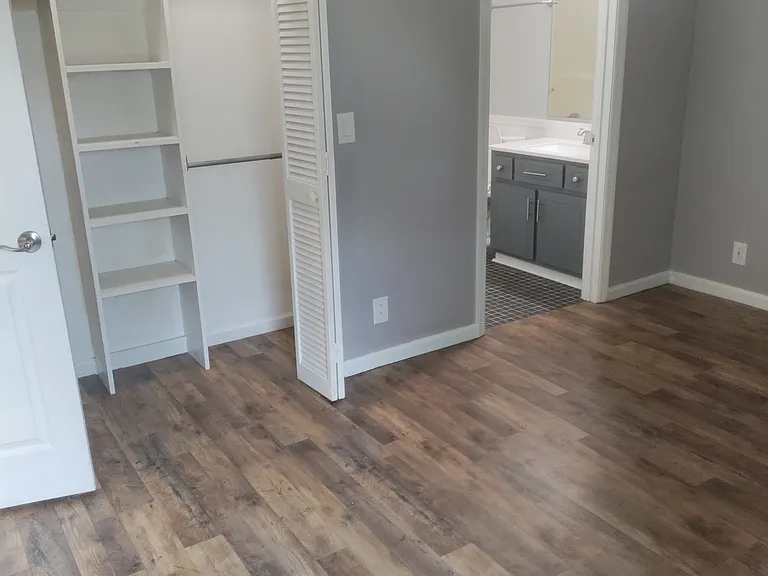 169 E Lakemont Dr #B — Photo 12