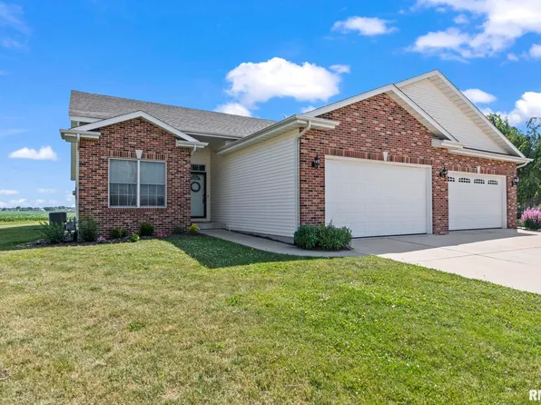 2700 Whiteside Pl, Springfield, IL 62711