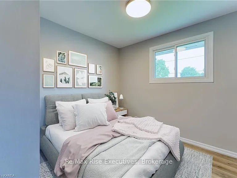 631 Aylmer Cres #1 — Photo 15