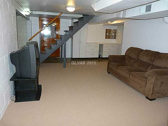 5th image of 1502 Pershing Ave