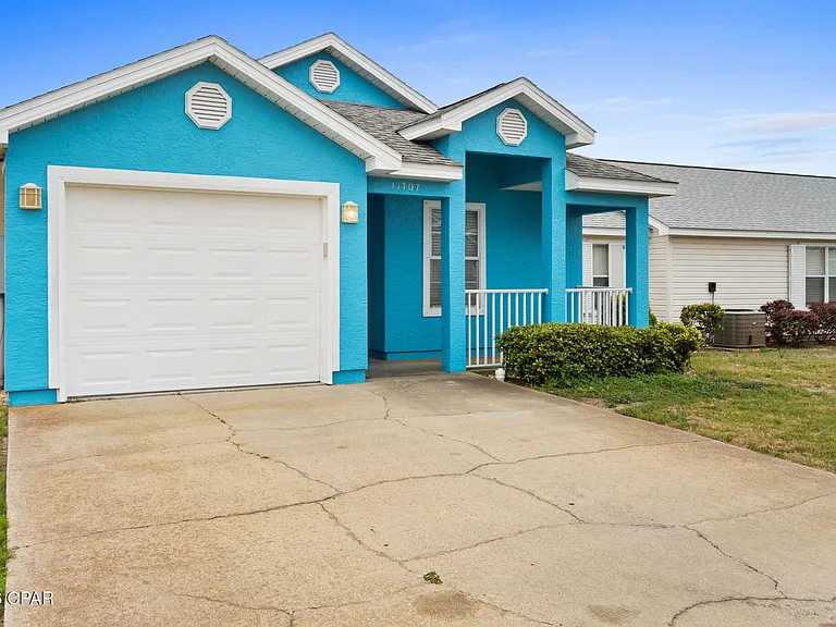 11707 Lighthouse Ln — Photo 3