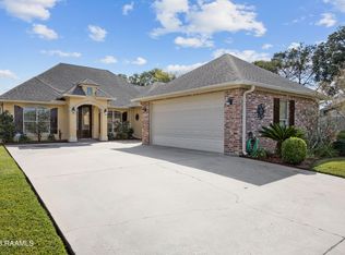 113 Barataria Bay Point, Lafayette, LA 70508