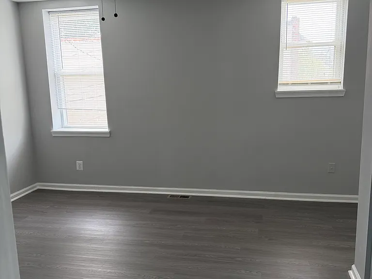 803 Cator Ave — Photo 8