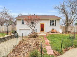 2502 Sangamon Dr, Champaign, IL